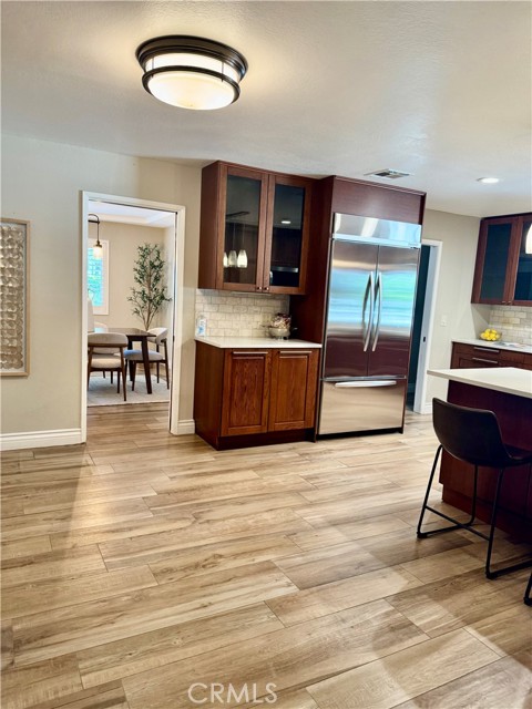 675 W Clark Street, Upland CA: https://media.crmls.org/medias/1ade123f-2188-427e-8aa4-3d5bf500bae7.jpg
