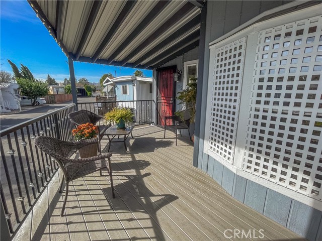 Detail Gallery Image 5 of 42 For 21001 Plummer St #12,  Chatsworth,  CA 91311 - 2 Beds | 2 Baths