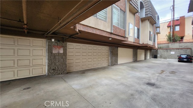 Detail Gallery Image 36 of 38 For 735 W California #106,  Glendale,  CA 91203 - 2 Beds | 2/1 Baths