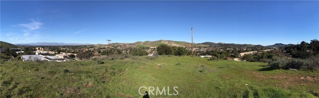1 Skyline Drive, Thousand Oaks CA: https://media.crmls.org/medias/1ae1d5a5-96d6-43f0-b71e-32b4d07ba212.jpg