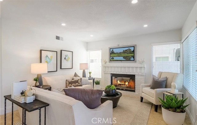 Detail Gallery Image 13 of 20 For 5 Telliz, Rancho Santa Margarita,  CA 92652 - 4 Beds | 3 Baths