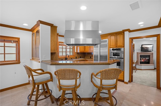 Detail Gallery Image 9 of 15 For 502 1/2 Goldenrod Ave, Corona Del Mar,  CA 92625 - 2 Beds | 2/1 Baths