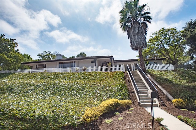 513 Via Gorrion, Palos Verdes Estates, California 90274, 3 Bedrooms Bedrooms, ,1 BathroomBathrooms,Residential,Sold,Via Gorrion,PV17247074