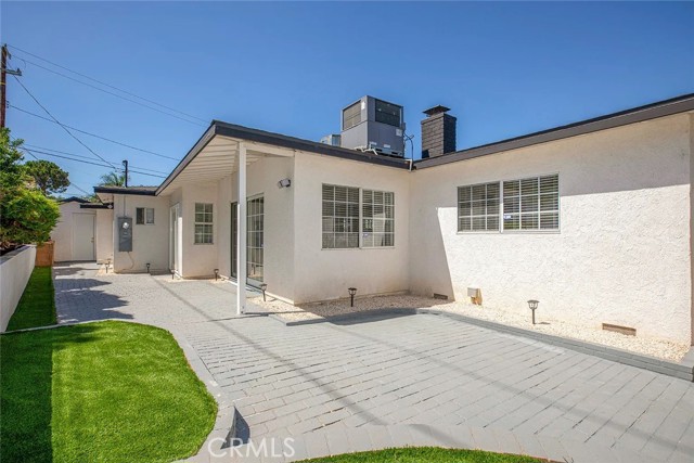Detail Gallery Image 28 of 28 For 11110 Odell Ave, Sunland,  CA 91040 - 3 Beds | 3 Baths