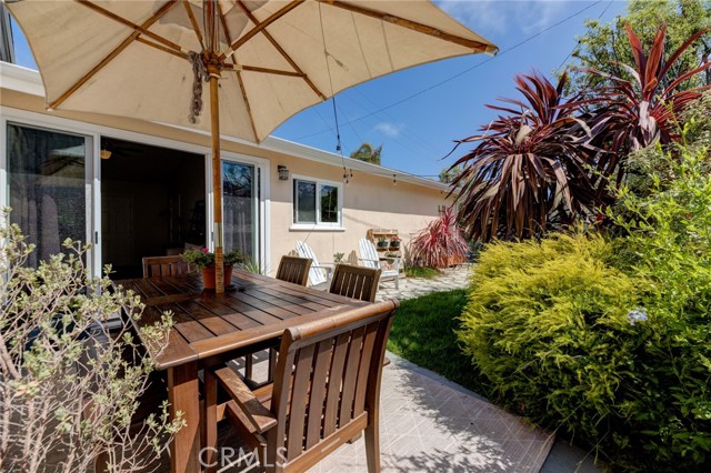 456 Avenue E, Redondo Beach, California 90277, 2 Bedrooms Bedrooms, ,1 BathroomBathrooms,Residential,Sold,Avenue E,SB23137074