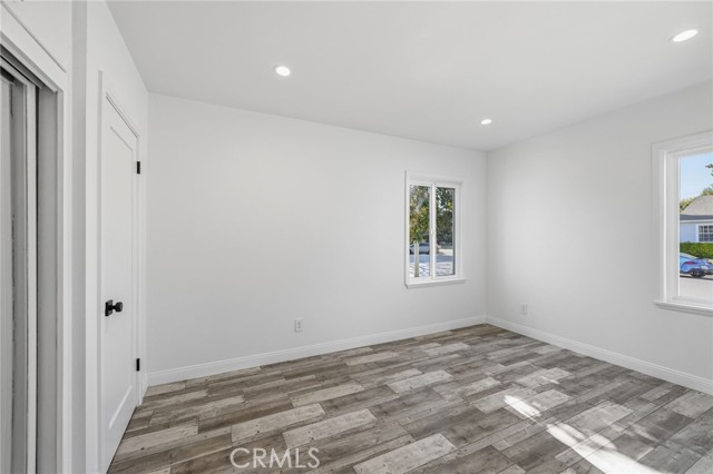 Detail Gallery Image 17 of 29 For 6658 Kosturas Pl, Winnetka,  CA 91306 - 3 Beds | 2 Baths