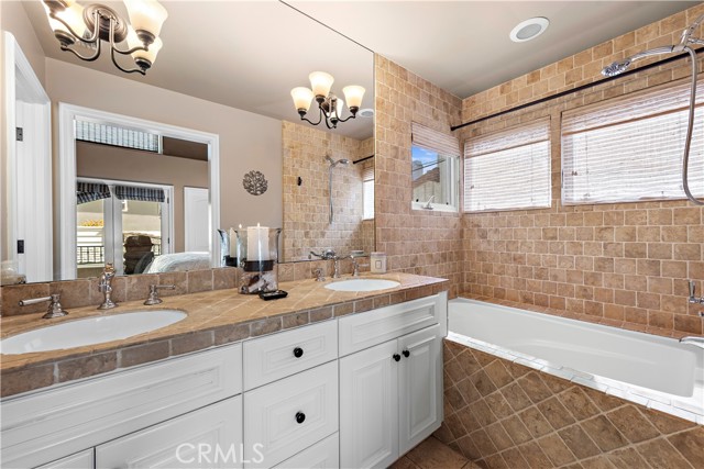 Detail Gallery Image 15 of 20 For 434 1/2 Dahlia Ave, Corona Del Mar,  CA 92625 - 2 Beds | 2/1 Baths