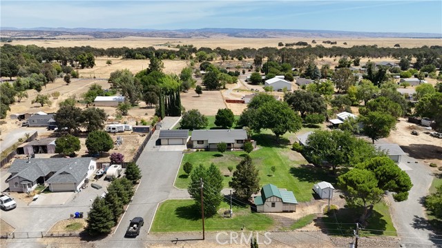 Detail Gallery Image 7 of 59 For 8140 Sherwood Bld, Los Molinos,  CA 96055 - 3 Beds | 2 Baths