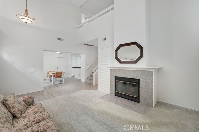 Detail Gallery Image 5 of 28 For 24009 Arroyo Park Dr #54,  Valencia,  CA 91355 - 2 Beds | 2/1 Baths