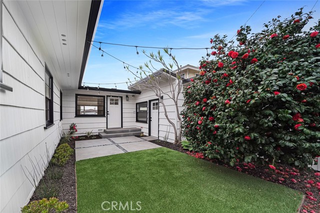 212 La Paloma, San Clemente CA: https://media.crmls.org/medias/1ae74f5f-0c25-486c-9539-de37889f0c83.jpg