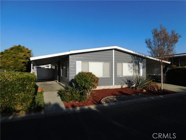 2230 Lake Park Drive, San Jacinto CA: https://media.crmls.org/medias/1ae852fc-8a2b-48da-bddc-ba27eed455b8.jpg