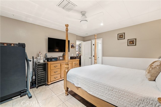 Detail Gallery Image 17 of 26 For 133 Colombo Ln, Tustin,  CA 92780 - 3 Beds | 2 Baths