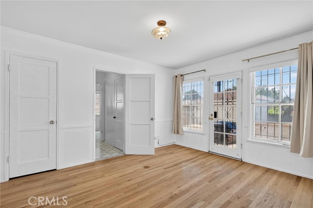 Detail Gallery Image 21 of 37 For 3727 West Bld, Los Angeles,  CA 90016 - 3 Beds | 1/1 Baths