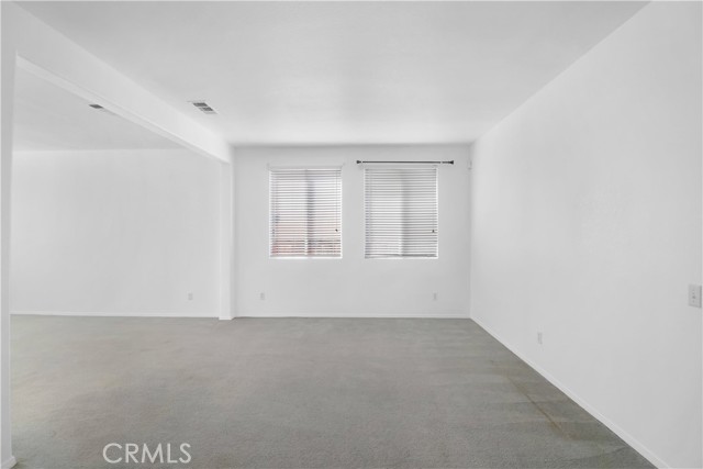 Detail Gallery Image 27 of 40 For 842 W Orange Heights Ln, Corona,  CA 92882 - 5 Beds | 2/1 Baths
