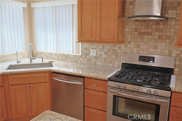 Detail Gallery Image 8 of 32 For 18907 Felbar Ave, Torrance,  CA 90504 - 3 Beds | 2 Baths