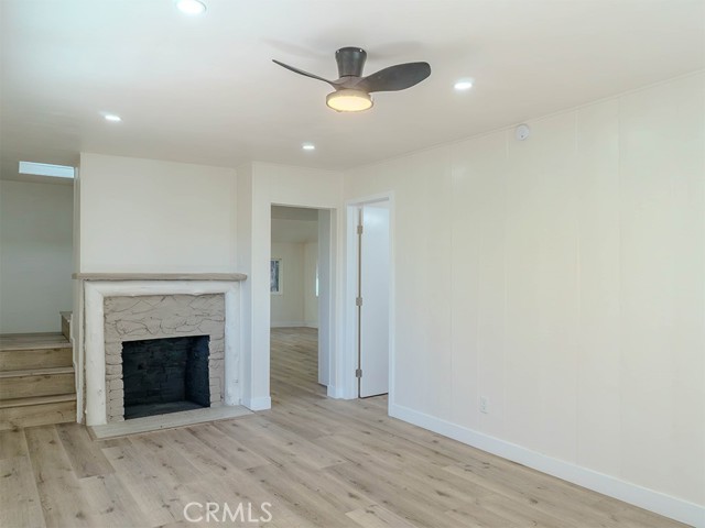 Detail Gallery Image 12 of 27 For 660 Acacia, Crestline,  CA 92325 - 2 Beds | 1 Baths