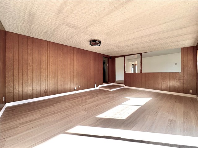 Detail Gallery Image 5 of 14 For 545 N 5th, La Puente,  CA 91744 - 3 Beds | 2 Baths