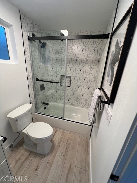6300 Fairbrook, Long Beach CA: https://media.crmls.org/medias/1aece1f1-07b4-4ccd-ac8f-a920ffe899e7.jpg