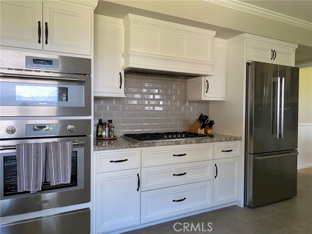 Image 4 of 20 For 21107 Mesarica Road