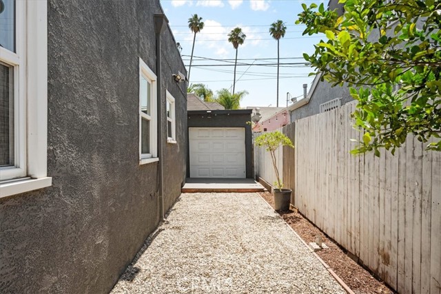 1940 Claudina Avenue, Los Angeles CA: https://media.crmls.org/medias/1aed64b5-2b74-4886-ab80-15d636e43109.jpg