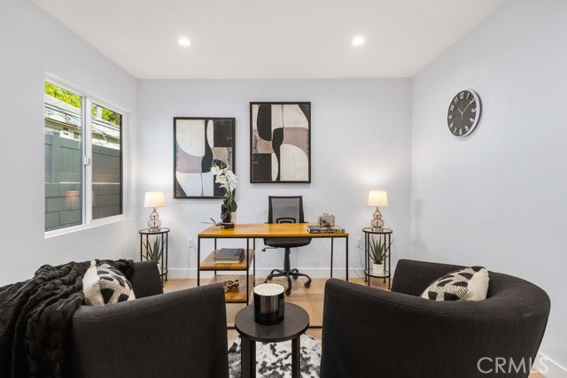 Detail Gallery Image 34 of 53 For 5700 Vista Del Monte, Sherman Oaks,  CA 91411 - 3 Beds | 2 Baths