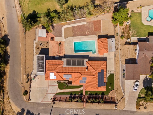 Detail Gallery Image 2 of 33 For 27450 Buena Vista St, Hemet,  CA 92543 - 4 Beds | 2 Baths