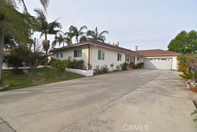 12181 Pearce, Garden Grove, California 92843, 3 Bedrooms Bedrooms, ,2 BathroomsBathrooms,Residential,For Sale,12181 Pearce,CRPW24149338