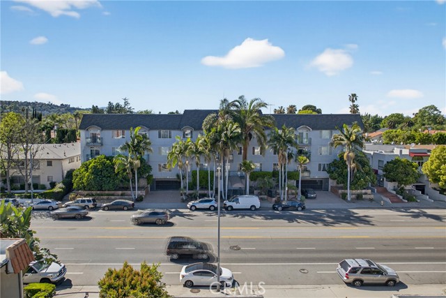 Front Image Thumbnail for CRSR26055495