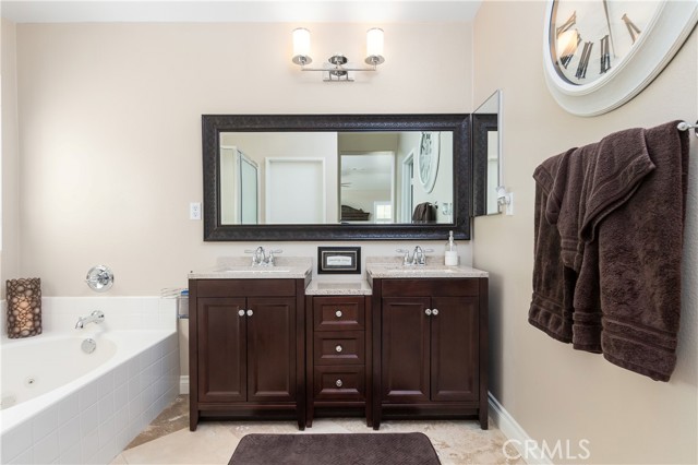 Detail Gallery Image 22 of 35 For 32890 Fairmont Ln, Lake Elsinore,  CA 92530 - 3 Beds | 2/1 Baths