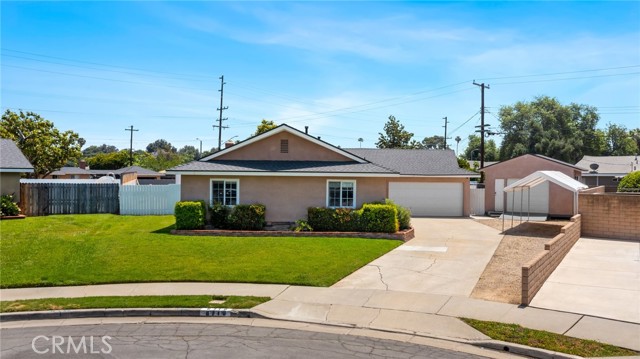 8710 Larkin Court, Riverside CA: https://media.crmls.org/medias/1af06dd1-1f5e-4c58-9ae7-5bae00ef0852.jpg