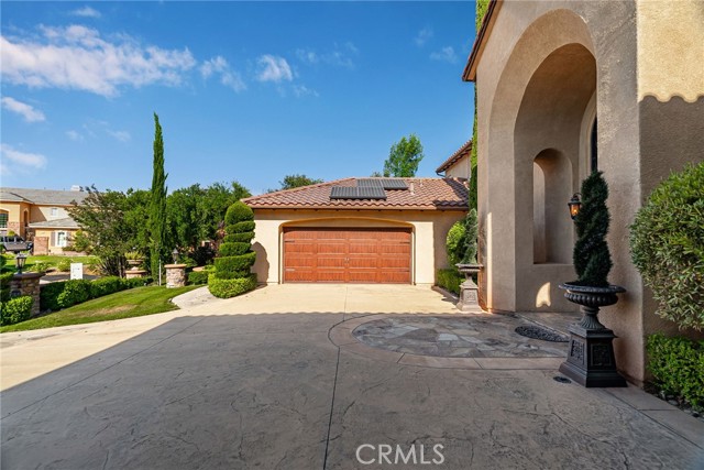 Detail Gallery Image 6 of 56 For 1578 Twin Oaks Cir, Corona,  CA 92881 - 5 Beds | 4/1 Baths