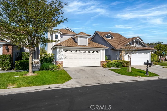 MLS# OC23089641