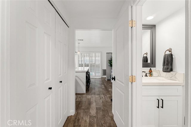 571 La Verne Street, Redlands CA: https://media.crmls.org/medias/1af20a25-33e4-47d4-a139-611fd1776803.jpg