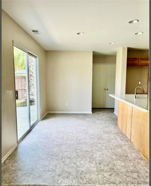 Detail Gallery Image 8 of 32 For 32040 Poppy Way, Lake Elsinore,  CA 92532 - 4 Beds | 2/1 Baths