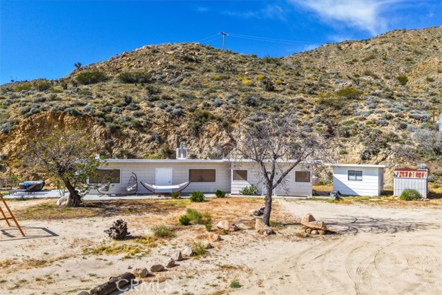 Detail Gallery Image 2 of 75 For 8500 S Samel Rd, Morongo Valley,  CA 92256 - 1 Beds | 1 Baths