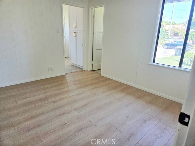 541 N Broadmoor Avenue, West Covina CA: https://media.crmls.org/medias/1af43ae3-dd65-4bf3-9e25-ef663e8cd419.jpg