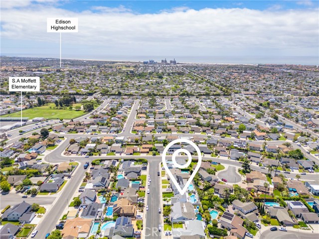 Detail Gallery Image 59 of 61 For 20191 Imperial Cove Ln, Huntington Beach,  CA 92646 - 3 Beds | 3 Baths