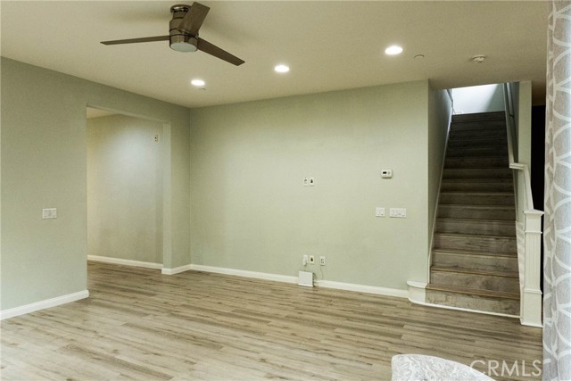 Detail Gallery Image 15 of 44 For 181 Bright Poppy, Irvine,  CA 92618 - 4 Beds | 3 Baths