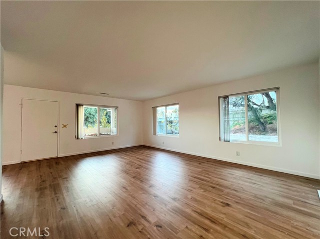 Detail Gallery Image 8 of 18 For 3417 Highwood Ct #148,  Simi Valley,  CA 93063 - 2 Beds | 2 Baths