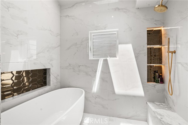 Detail Gallery Image 23 of 36 For 211 Topaz Ave, Newport Beach,  CA 92662 - 3 Beds | 3/1 Baths