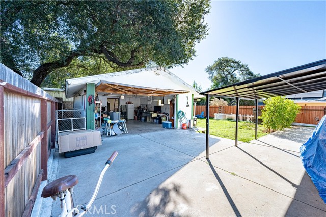 Detail Gallery Image 17 of 28 For 124 S Padre Juan Ave, Ojai,  CA 93023 - 2 Beds | 2 Baths