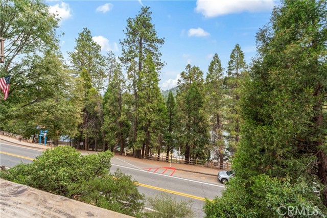 Detail Gallery Image 37 of 41 For 24259 Zurich Dr, Crestline,  CA 92325 - 5 Beds | 3 Baths