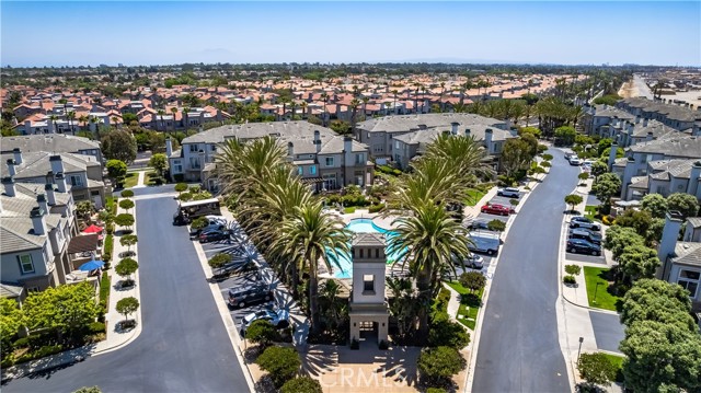 Detail Gallery Image 56 of 59 For 6251 Surfpoint Cir, Huntington Beach,  CA 92648 - 2 Beds | 2/1 Baths