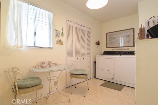 Detail Gallery Image 7 of 19 For 375 W Wilson Ave, Glendale,  CA 91203 - 2 Beds | 1 Baths