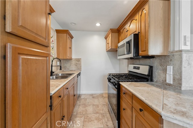 Detail Gallery Image 10 of 17 For 20917 Amie Ave #34,  Torrance,  CA 90503 - 1 Beds | 1 Baths