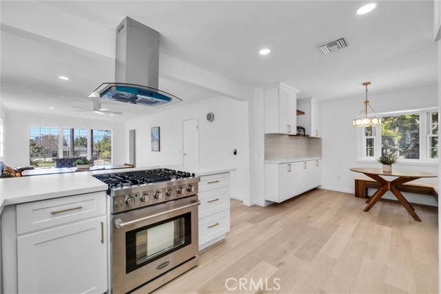 Detail Gallery Image 12 of 46 For 527 W Palm, Redlands,  CA 92373 - 5 Beds | 3 Baths