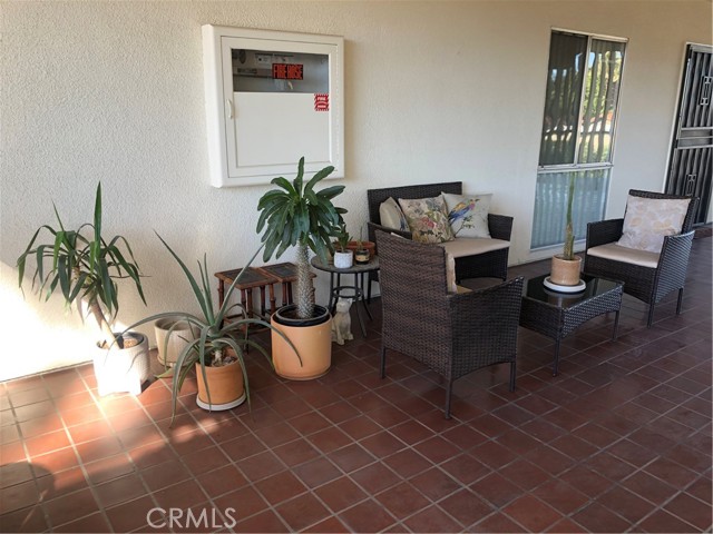 277 E Alejo Rd #204, Palm Springs, CA 92262