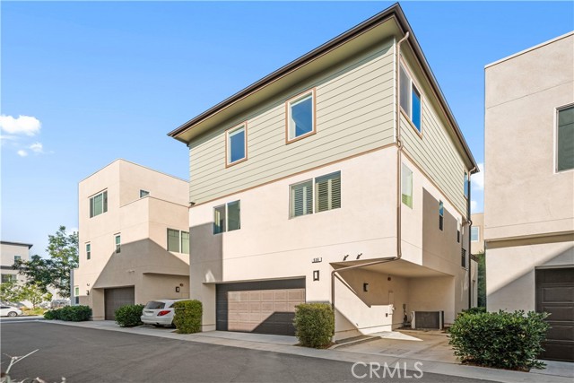 536 Cultivate, Irvine CA: https://media.crmls.org/medias/1afb5ecf-150e-4c7c-9220-1e36df0918ab.jpg