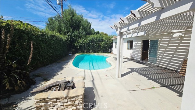 2800 Hill photo 8