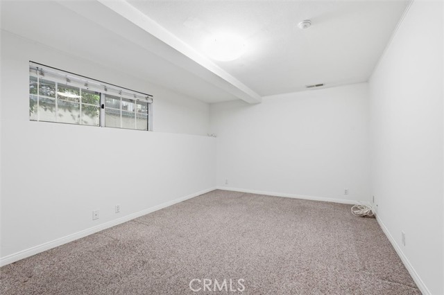 Detail Gallery Image 24 of 30 For 208 S Catalina Ave #C,  Redondo Beach,  CA 90277 - 3 Beds | 2/1 Baths